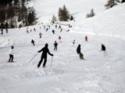 Piste da sci affollate.